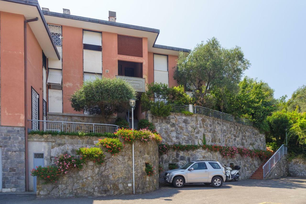 Casa Anna Sea view, Pool, Parking&wifi Apartment Rapallo Bagian luar foto