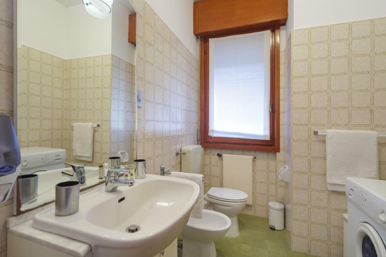 Casa Anna Sea view, Pool, Parking&wifi Apartment Rapallo Bagian luar foto